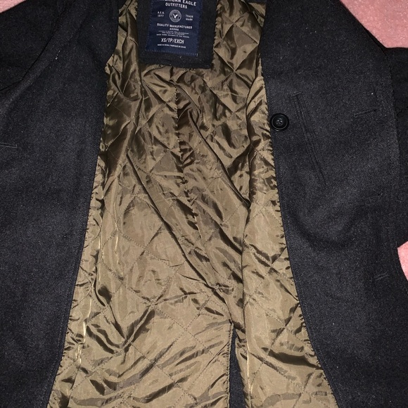 men’s coat - Picture 3 of 3